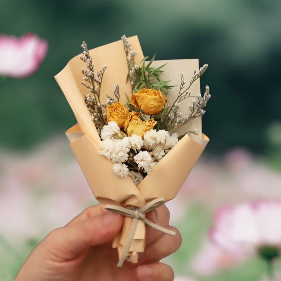  Mini Dried Flowers Bouquet for Car Air Vent Clips, Car